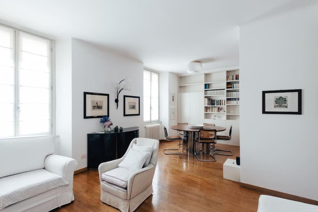 Apartamento La Casa Di Isa Lecco Exterior foto
