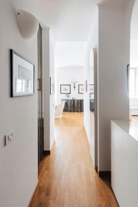 Apartamento La Casa Di Isa Lecco Exterior foto